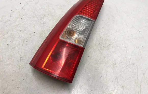 Volvo V70 Rear/tail lights 160985