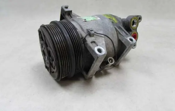Volvo V70 Air conditioning (A/C) compressor (pump) 30761390 3M5H-19D629-MK 55025