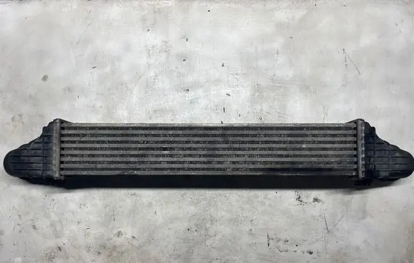 Mercedes-Benz E W211 Intercooler radiator A2115001102