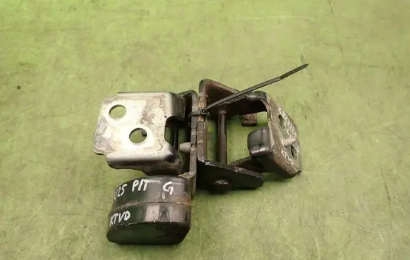 Citroen C5 Rear door upper hinge 