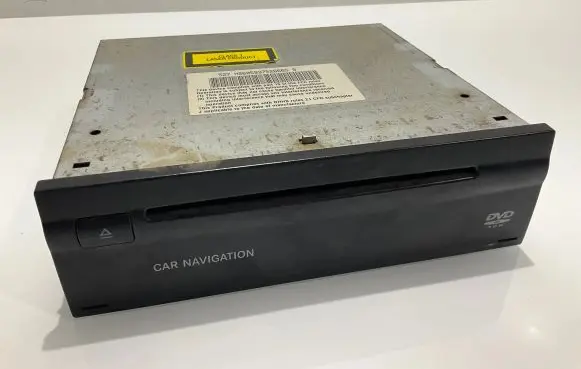 Mercedes-Benz E W211 GPS navigation control unit/module A2118200685 E000890 5F2111