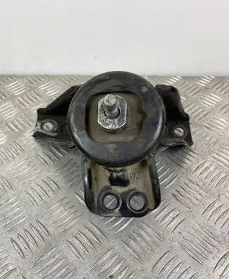 KIA Sorento Engine mount bracket 21810C5000