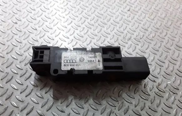 Audi A4 S4 B6 8E 8H Airbag deployment crash/impact sensor 8E0959651
