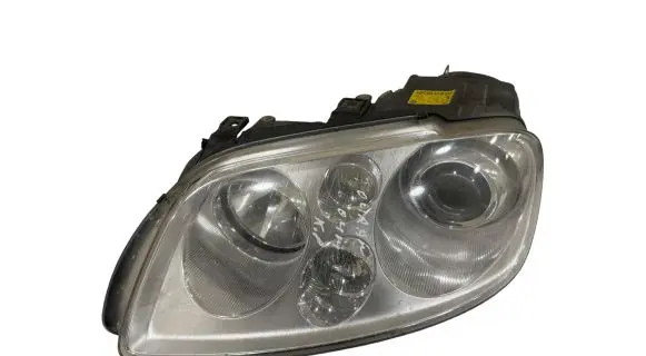 Volkswagen Touran I Headlight/headlamp 1T0941031F