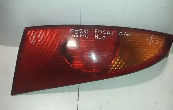 Ford Focus Rear/tail lights CW170R