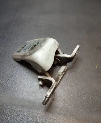 Skoda Superb B8 (3V) Rear door lower hinge A046574