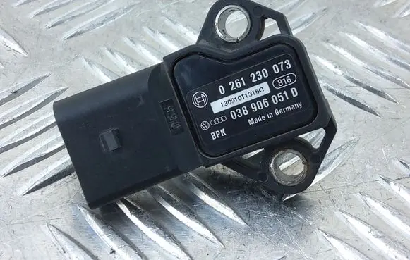 Skoda Superb B6 (3T) Air pressure sensor 038906051D 0261230073