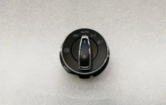 Porsche Macan (95B) Light switch 97061353309