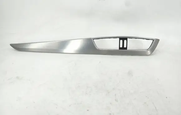 Mercedes-Benz C W204 Dashboard glove box trim A2046807071 A43926