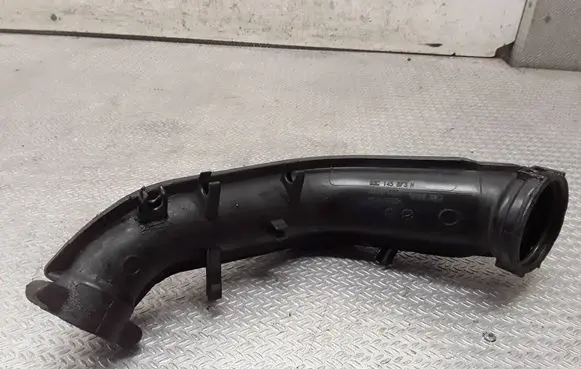 Volkswagen Golf VI Intercooler hose/pipe 03C145673H