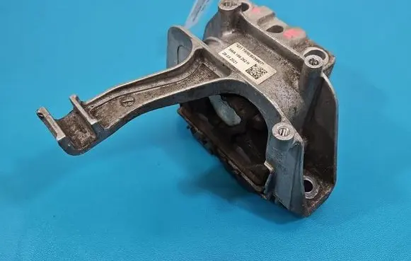 Skoda Octavia Mk4 Engine mount vacuum valve 5WA199262H IMPRK1565706