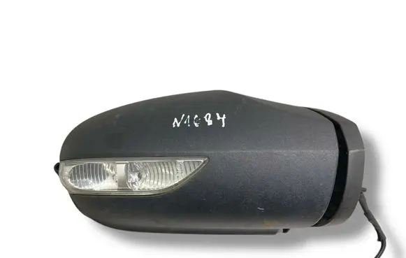 Mercedes-Benz B W245 Front door electric wing mirror 