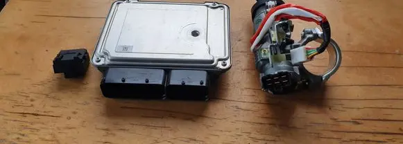 KIA Sportage Engine control unit/module 0281019638 391012F568