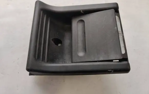 Mercedes-Benz Sprinter W901 W902 W903 W904 Rear door interior handle 9017601361