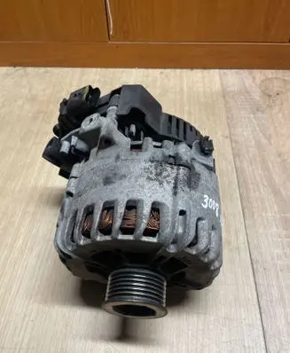 Peugeot 3008 I Generator/alternator 9675753680 2623000A 4214117