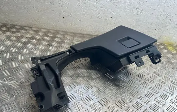Opel Astra J Glove box 13257546 498951029