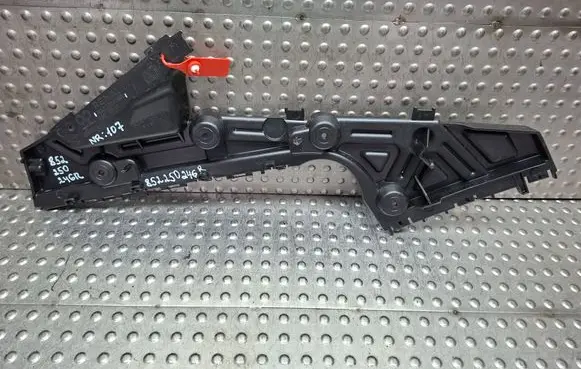 Renault Trafic III (X82) Rear bumper mounting bracket S27639107 852250246R