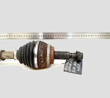 Toyota Avensis T250 Front driveshaft