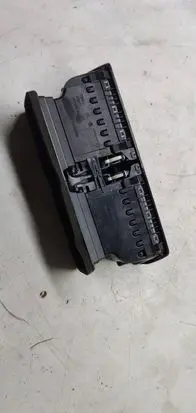 Volkswagen PASSAT B6 Dash center air vent grill 3c1819728E