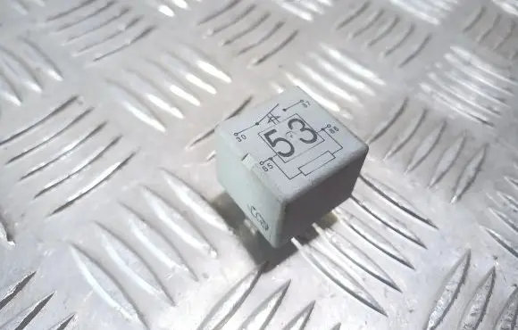 Audi A4 S4 B6 8E 8H Other relay 141951253B