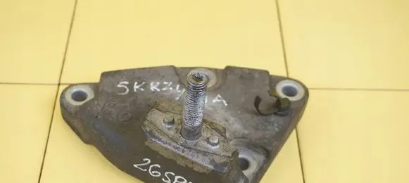 Ford Mondeo MK IV Gearbox mounting bracket 9G917M125AA JTBB