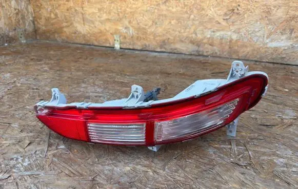 KIA Sportage Rear bumper light