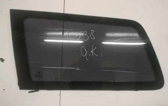 Ford Mondeo Mk III Rear side window AS2