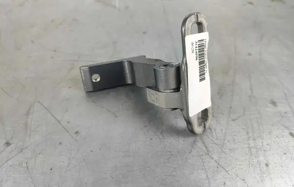 Volvo XC60 Rear door lower hinge 31424596