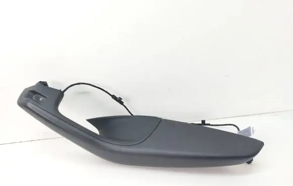 Audi Q5 SQ5 Rear door handle trim 8r0867374 8r0867372