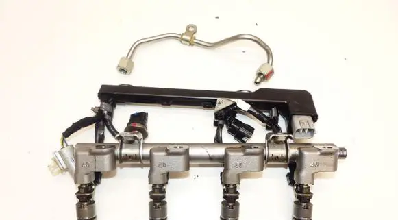 Fuel main line pipe