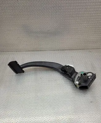 Volvo S90, V90 Brake pedal P31489735