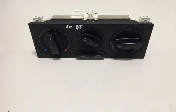 Volkswagen PASSAT B5 Climate control unit 1J0820045G