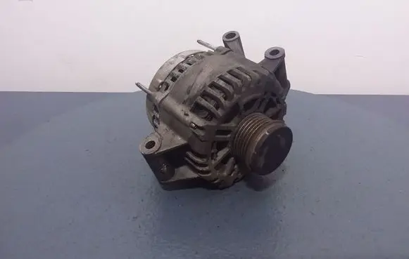 Ford Focus C-MAX Generator/alternator 