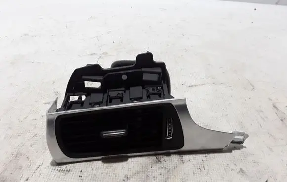 Audi A6 S6 C7 4G Dashboard side air vent grill/cover trim 4G1820901