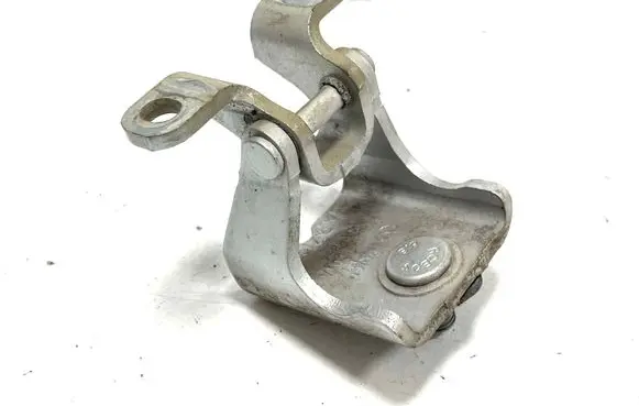 Volkswagen Golf VI Tailgate/trunk/boot hinge 5K6827301A KA8854