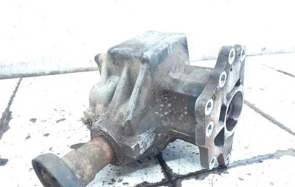 Volvo XC70 Gearbox transfer box case 30700016 BQOEA