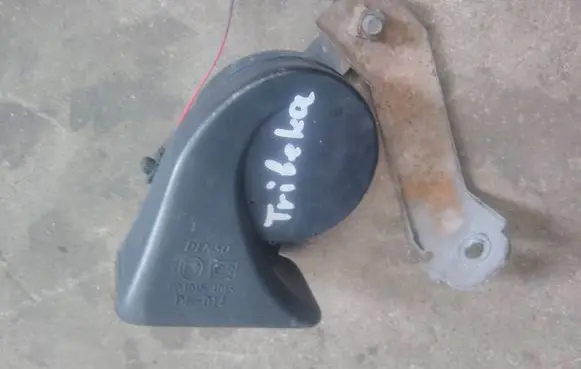 Subaru Tribeca Horn signal 0040154015