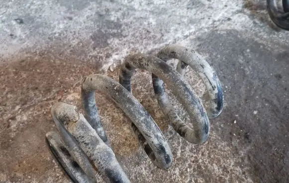 Volkswagen Transporter - Caravelle T5 Rear coil spring