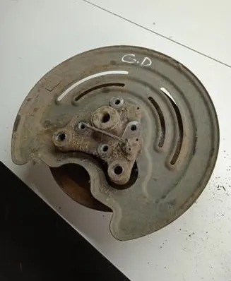 Renault Trafic II (X83) Rear wheel hub TRAFIC2010M