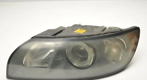 Volvo V50 Headlight/headlamp 30698885