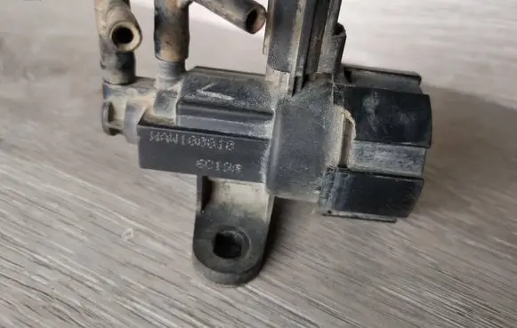 Honda Accord Turbo solenoid valve PA66-GF33