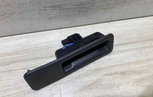 BMW 3 G20 G21 Tailgate/trunk/boot exterior handle 7405633