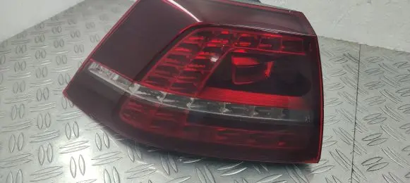 Volkswagen Golf VII Rear/tail lights 5G0945207