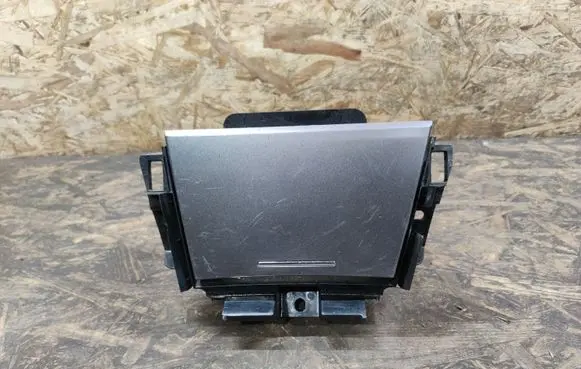 Acura ILX Glove box central console 