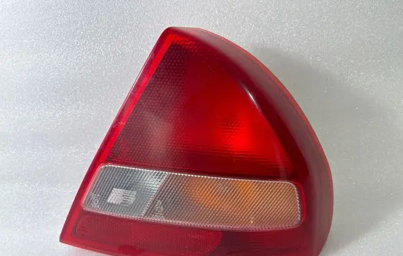 Mitsubishi Lancer Rear/tail lights R1137 A1156 E1325023