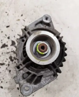 Peugeot 107 Generator/alternator 270600q130 ms1012101410