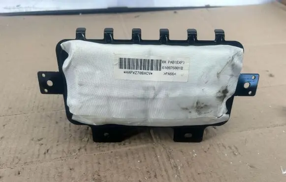 KIA Sorento Passenger airbag 610976801B