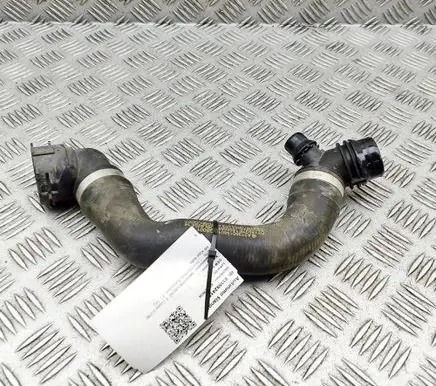Mercedes-Benz E W238 Engine coolant pipe/hose A2135014801