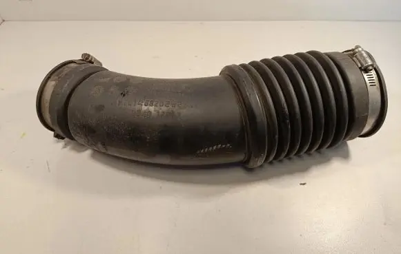 Jeep Grand Cherokee Air intake duct part 68088249AB