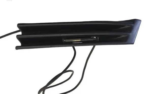 Mercedes-Benz C W202 Front bumper lower grill 2028800105 2028850814